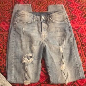 H&M Distressed jeans